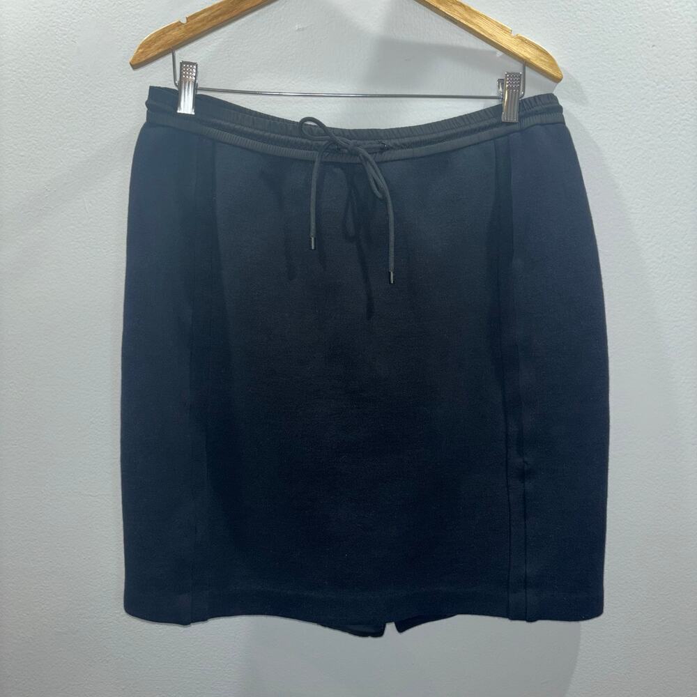 VINCE. XO Barney’s New York Black Stretch Drawstring Pull- On Skirt Size Large